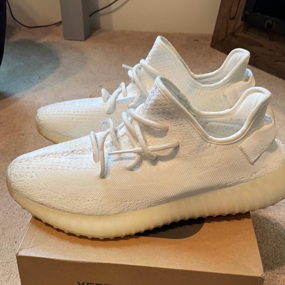 Yeezy Boost 350 v2